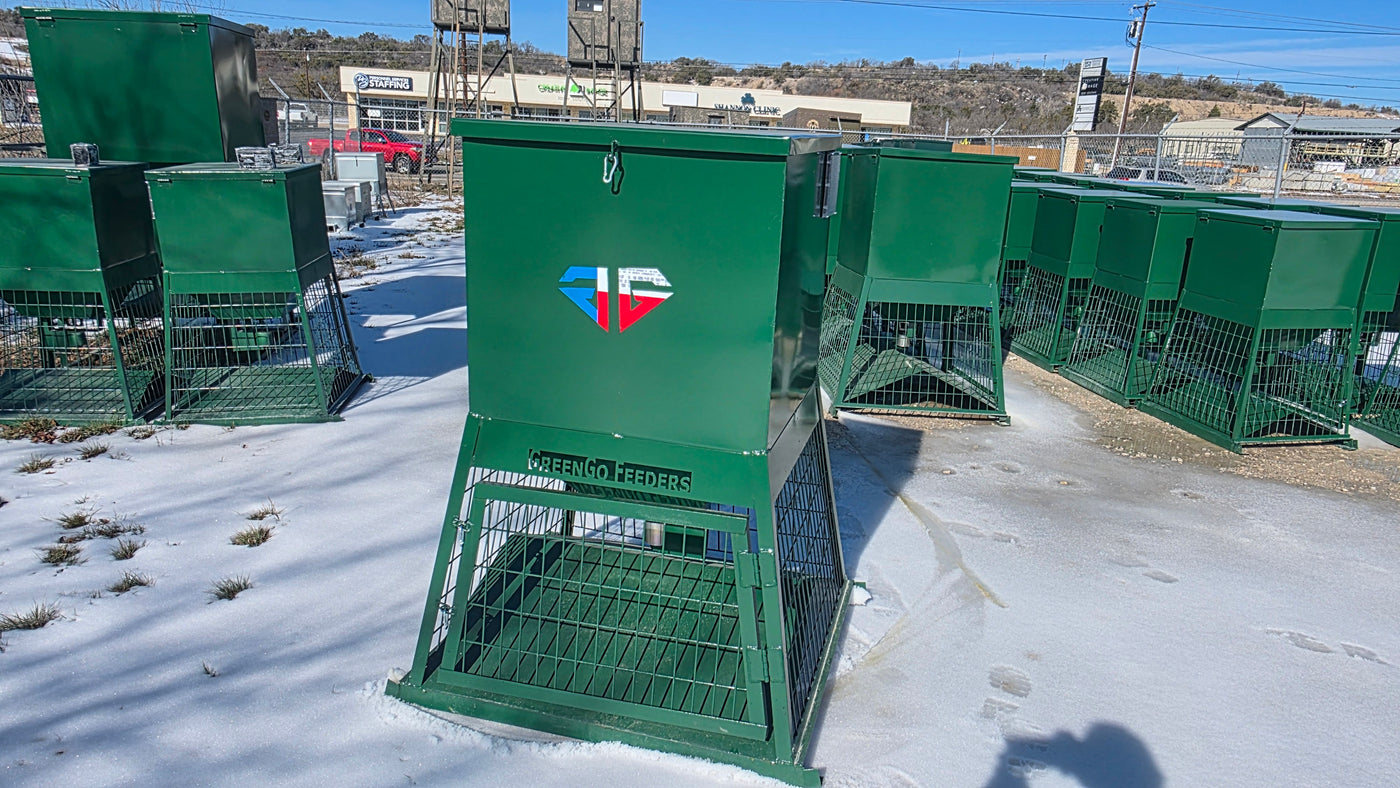 800# Timed Corn Feeder